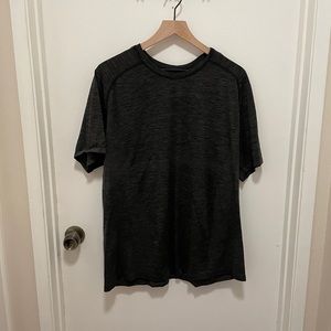 Lululemon XXL Athletic Tee